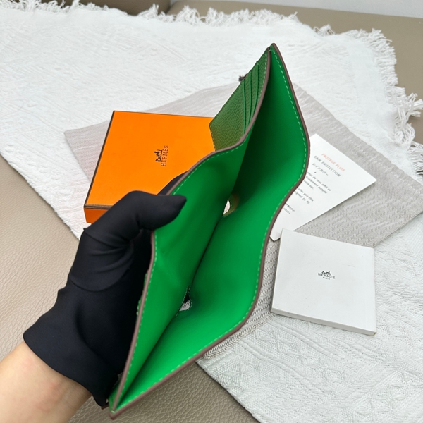 エルメス財布コピー全体デザイン